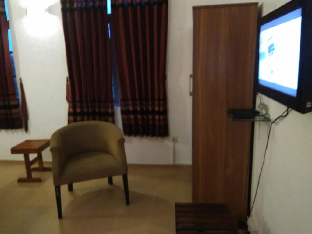 The Rock House Apartment Katunayake 0*,
